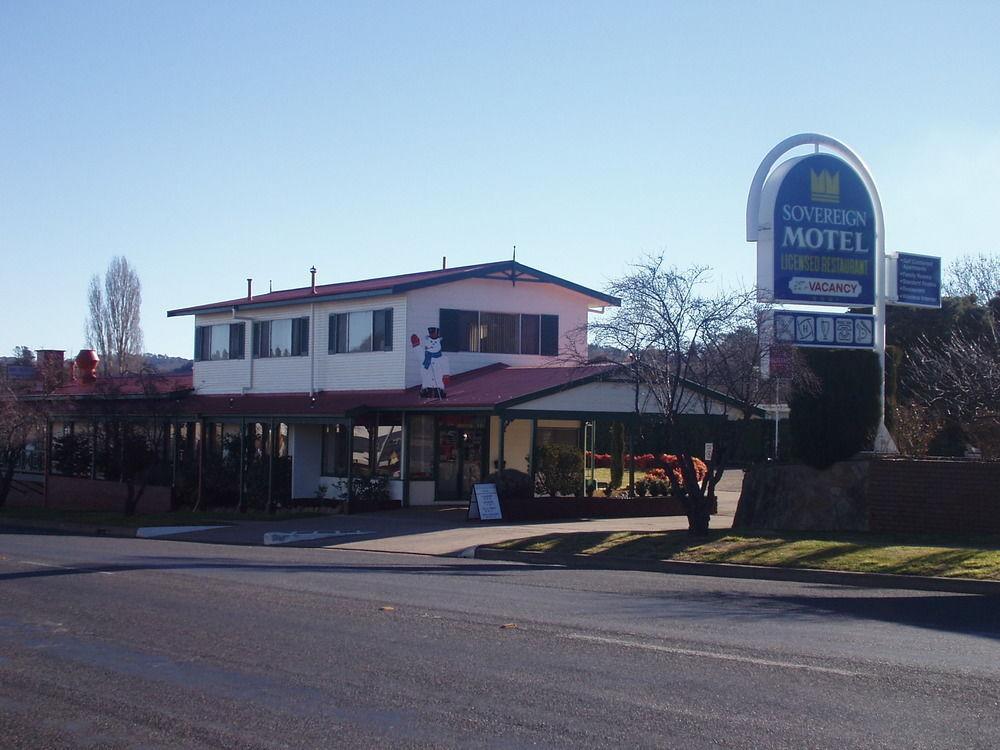 Redhill Cooma Motor Inn ภายนอก รูปภาพ