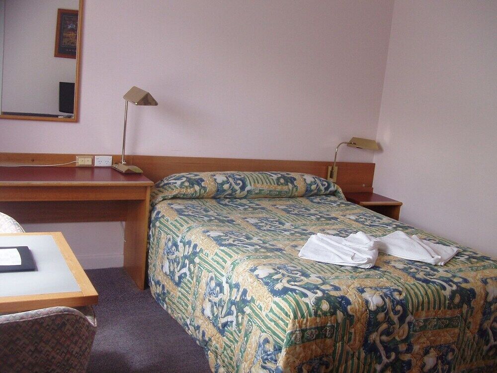 Redhill Cooma Motor Inn ภายนอก รูปภาพ